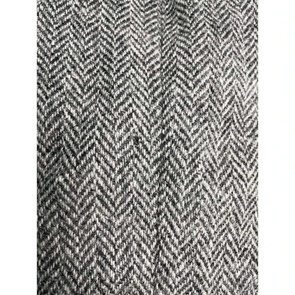 Harris Tweed Gray Herringbone Sport Coat 100% Scottish Wool VTG USA‎